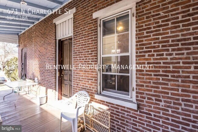 Building Photo - 471 N Charlotte St