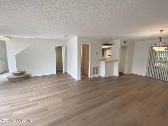 Building Photo - 695-A1A A1A N