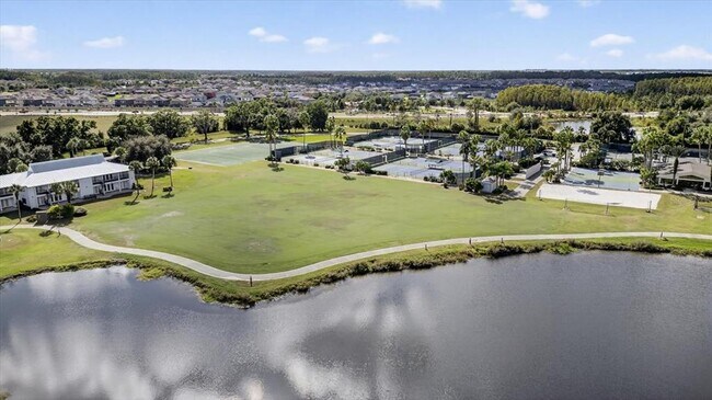 Building Photo - 29254 Bay Hollow Dr