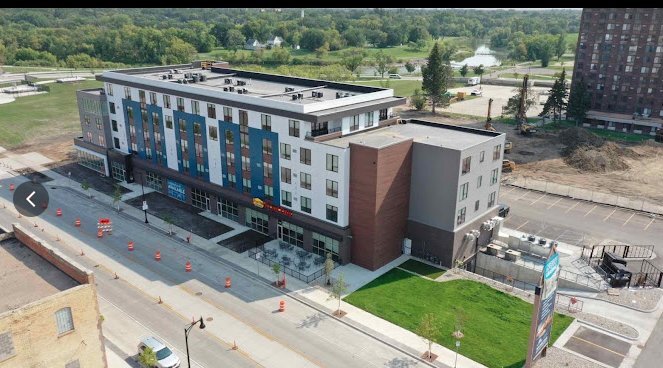Building Photo - 310 Main Ave
