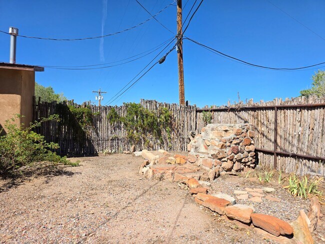 Building Photo - 3 Avenida De Luis
