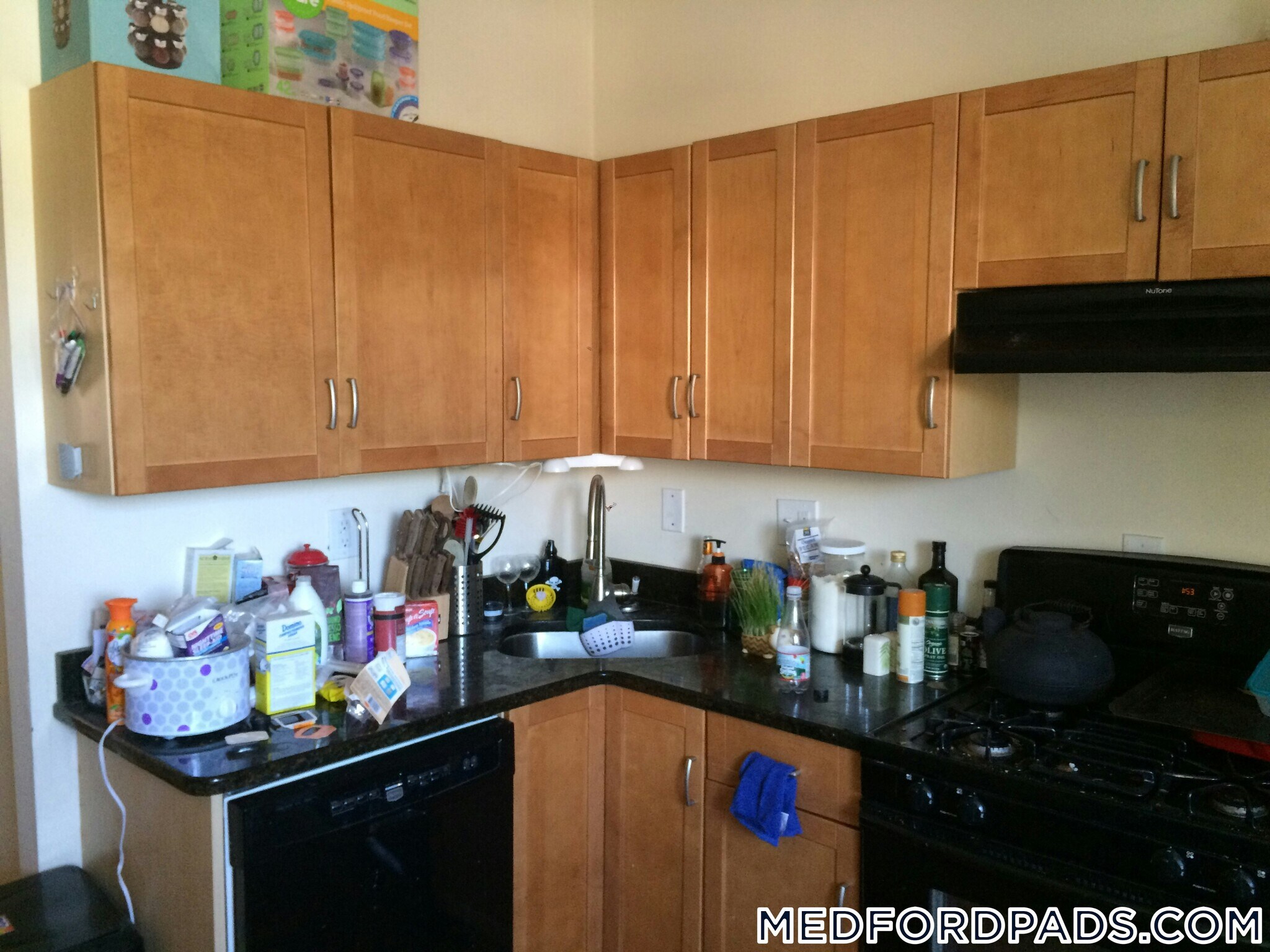 Building Photo - 79 Capen St