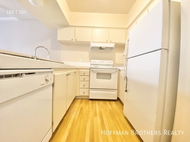 Building Photo - 507 La Fayette Park Pl