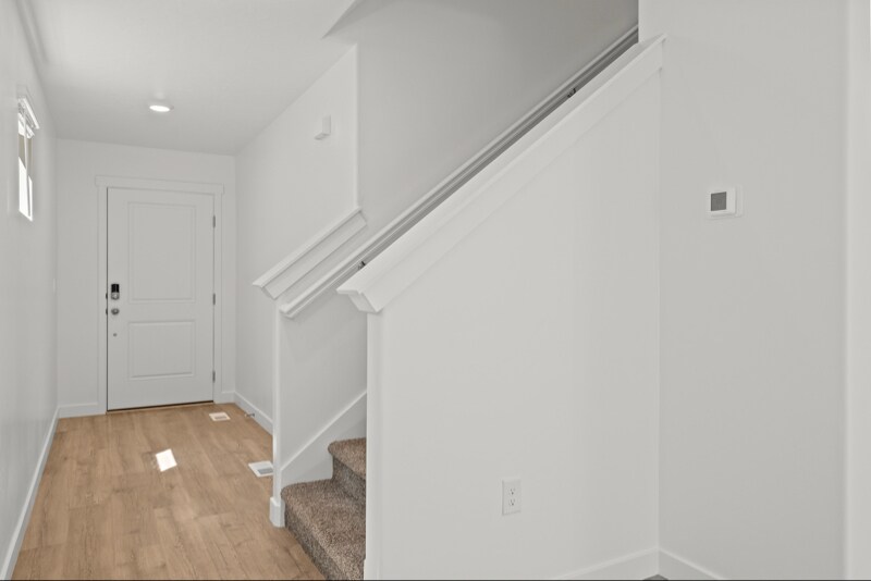 Building Photo - 1522 720 N