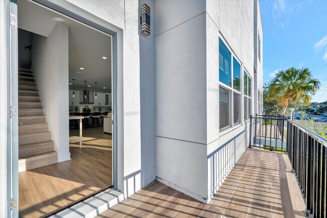 Building Photo - 4120 W North A St