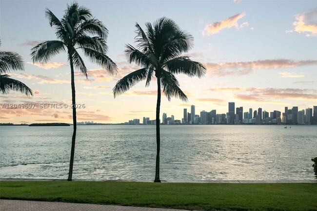 Building Photo - 5245 Fisher Island Dr