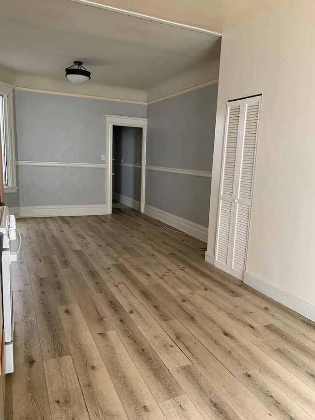 Building Photo - 525 Natoma St