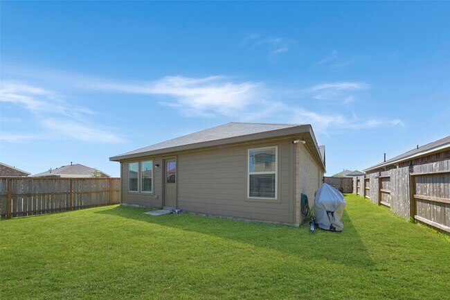 Building Photo - 26706 Paloma Blanca Dr