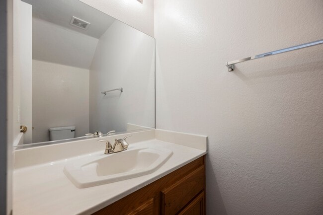 Building Photo - Honey, I’m Home! This Lovely 3 Bedroom, Two-Story Home Is Located In Summerlin.