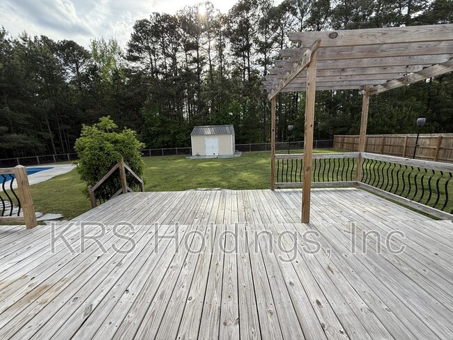 Building Photo - 6537 Eagles Crossing Dr