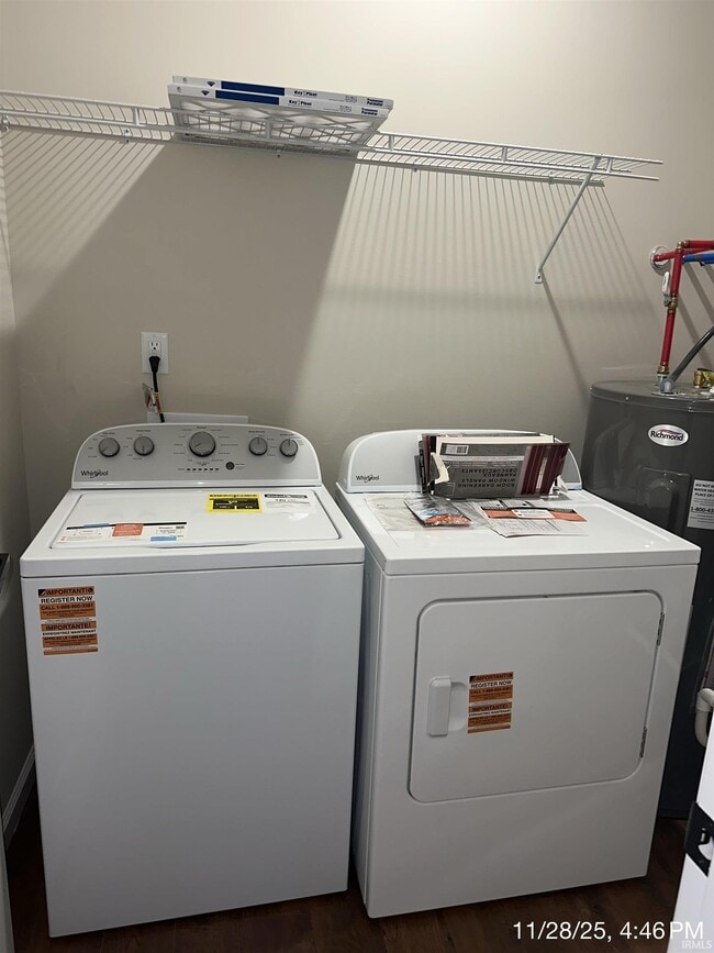 Building Photo - 1341 S Waugh St