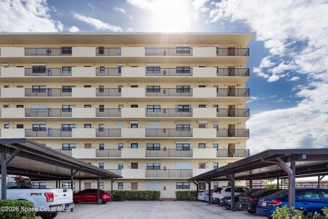 Building Photo - 500 Palm Springs Blvd