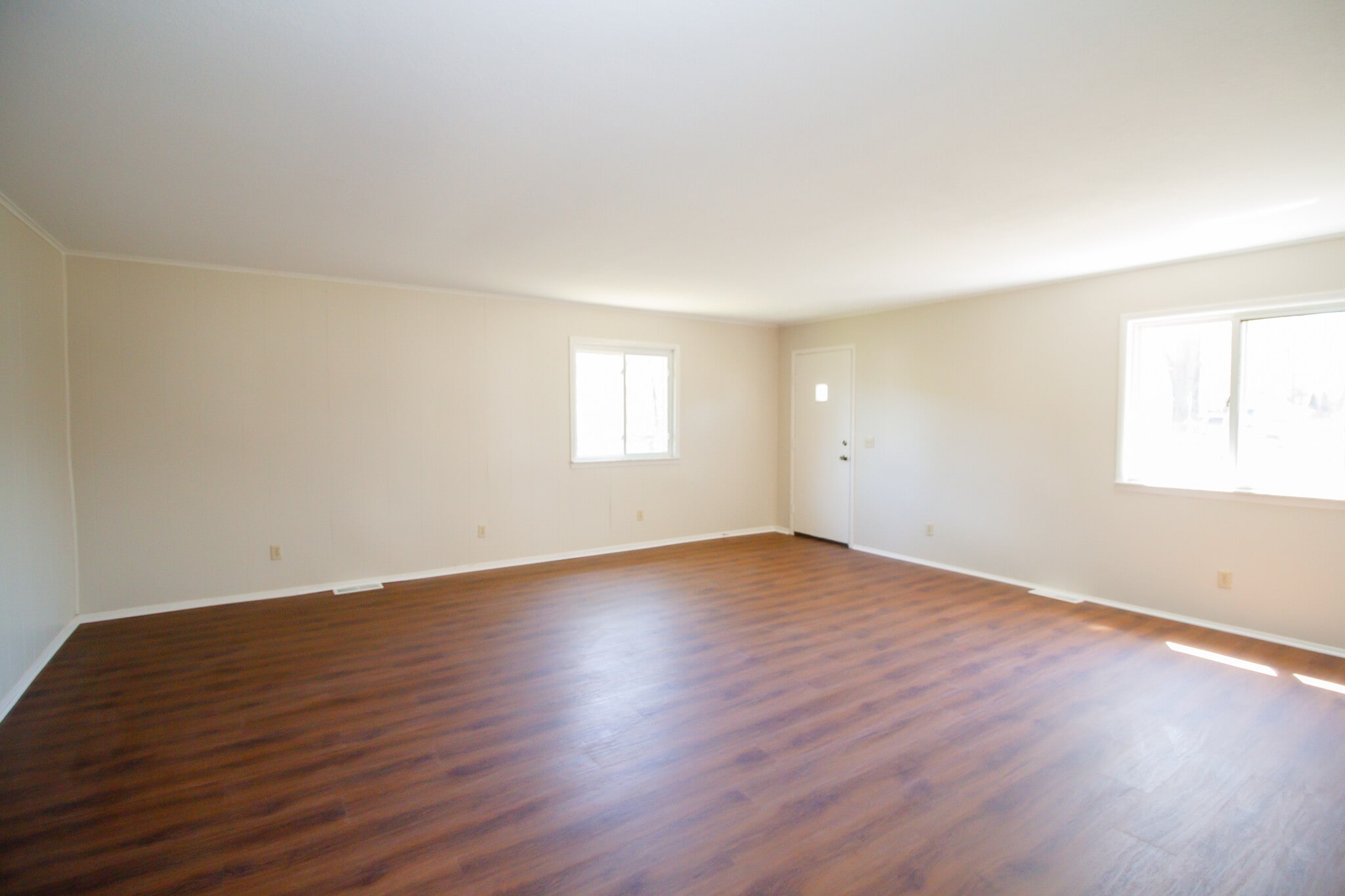 Building Photo - 29 Roseanna Dr