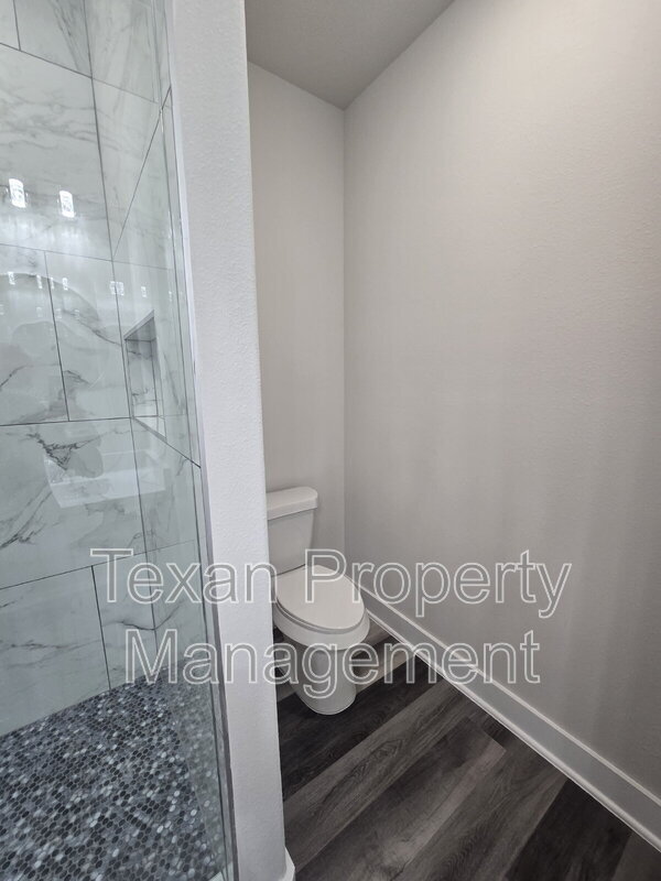 Building Photo - 3505 Brazos River Dr