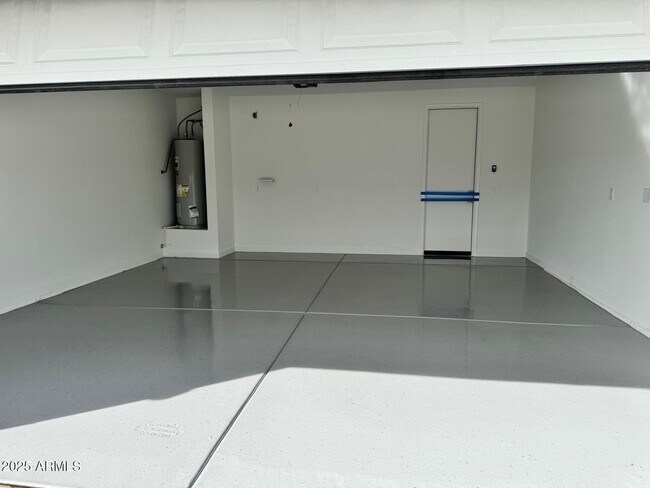 Building Photo - 10018 N 177th Ave