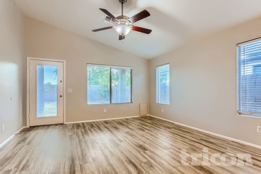 Building Photo - 4047 E Tanzanite Ln