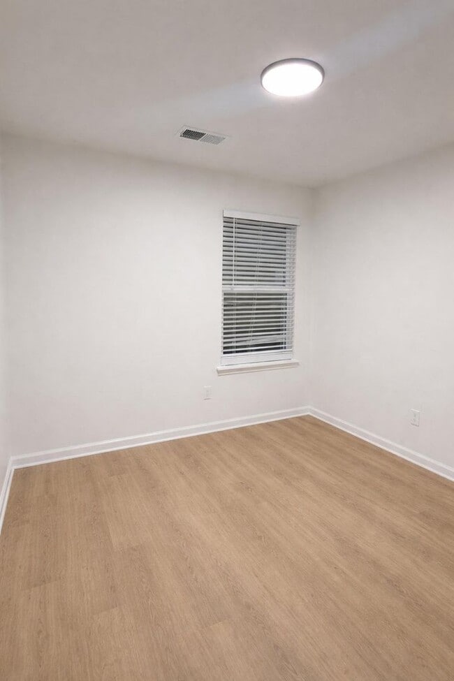 Building Photo - New Construction Duplex, 2 Bedroom, 1 Bathroom