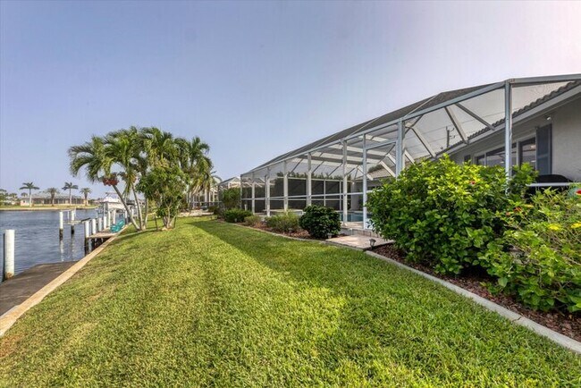 Building Photo - BHB597