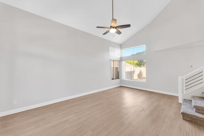 Building Photo - Stunning Remodeled Summerlin Home!