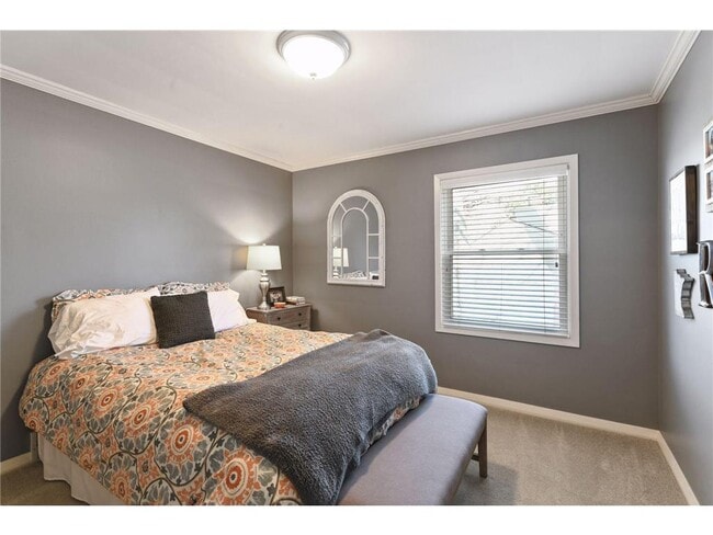 Building Photo - 5816 Northwood Dr