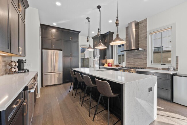 Building Photo - 2899 Katmai Dr
