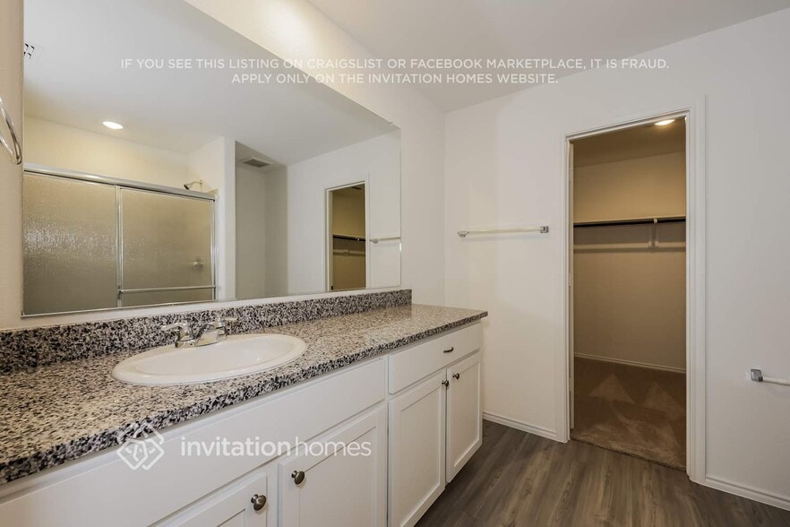 Building Photo - 4036 Mountain Meadow Rd