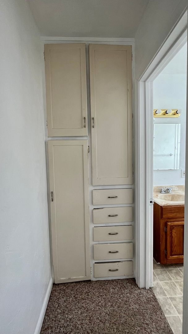 Building Photo - 2804 Van Buren Ave