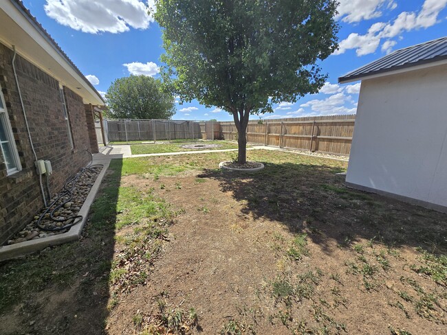 Building Photo - 1548 Bosc Ct