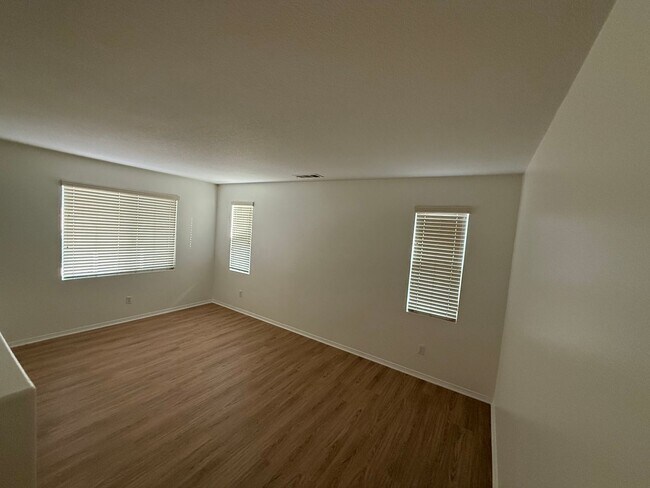 Building Photo - 1276 Bee Balm Rd