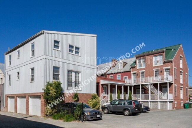 Building Photo - 215 N 18th St