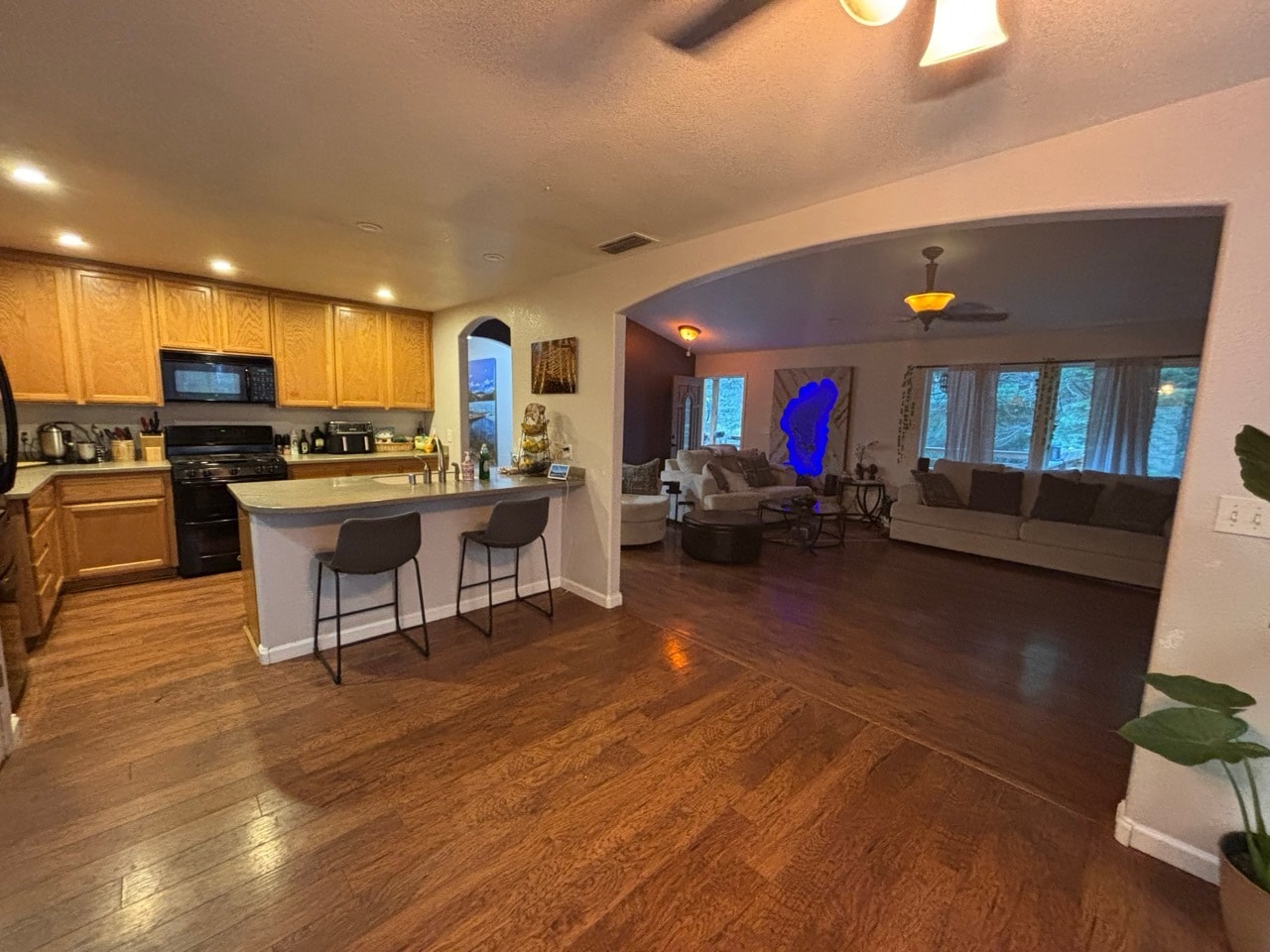 Building Photo - 5681 Manx Rd