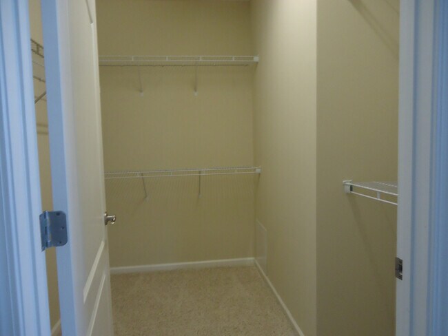 Building Photo - 2645 McArthur Landing Cir