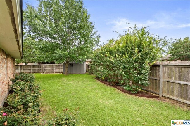 Building Photo - 1623 Anna Lee Dr