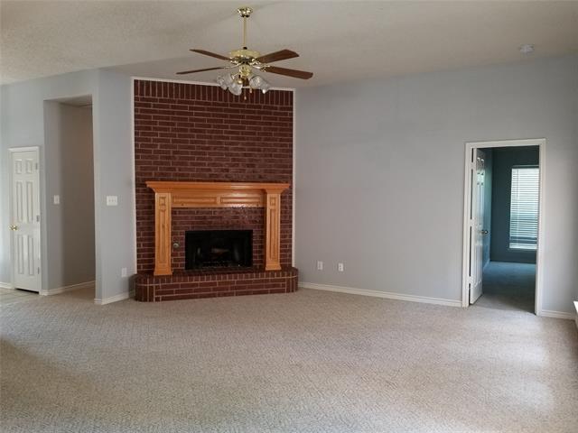 Building Photo - 424 Ambrose Dr