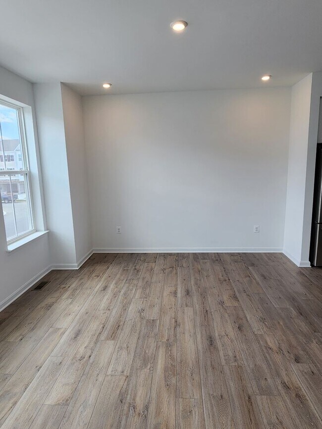 Building Photo - New Construction Townhome in Middletown