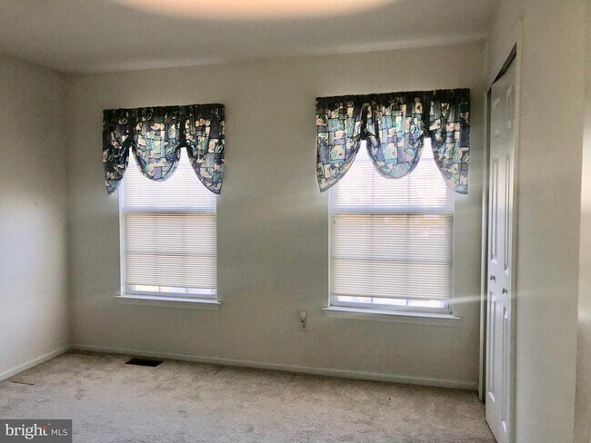 Building Photo - 2604 Delancey Way