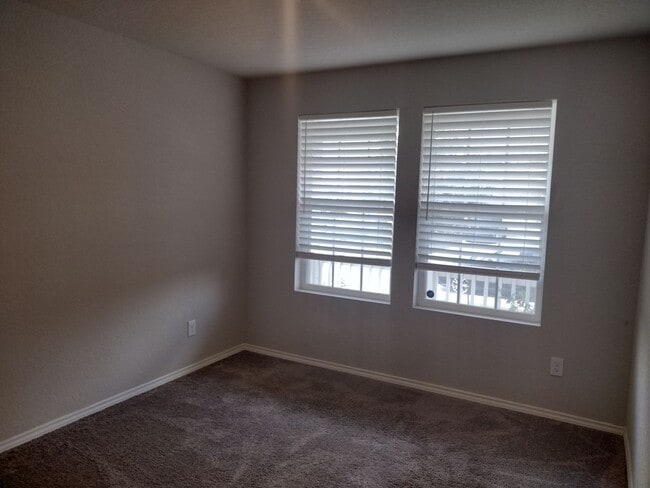 Building Photo - Charming 3 bedroom in Republic Creek!