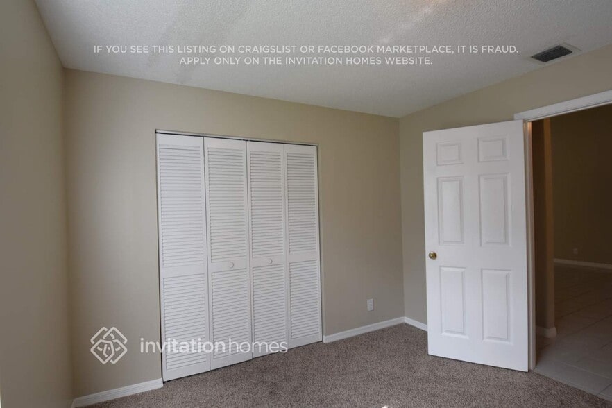 Building Photo - 2016 Cove Ln