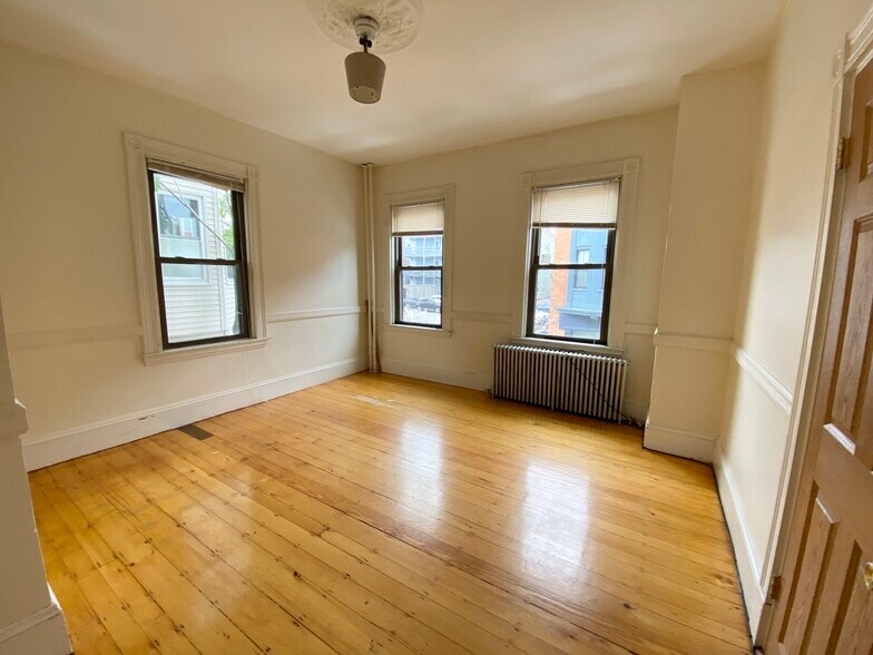 Building Photo - 1500 Tremont St