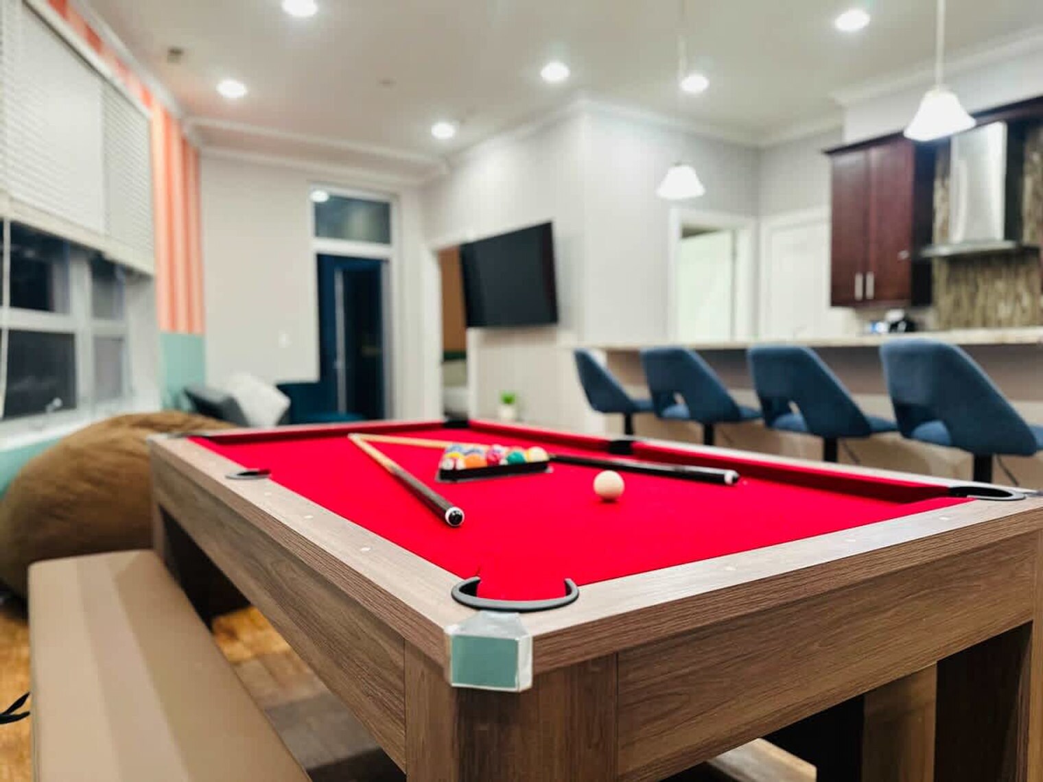 Building Photo - 951 W Huron St