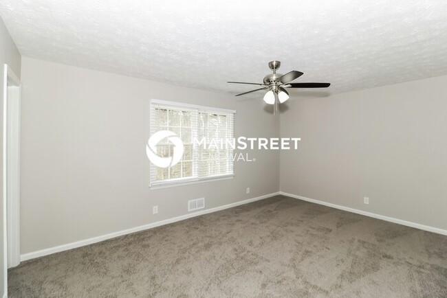 Building Photo - 1401 Timbercrest Dr