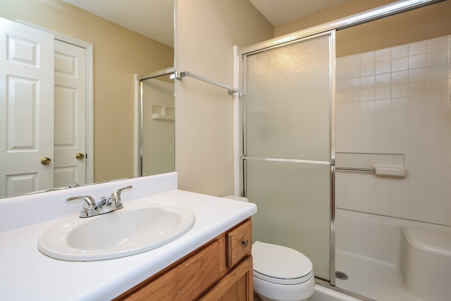 Building Photo - 3985 Vail Cir