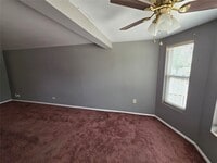 Building Photo - 10212 Fertell St