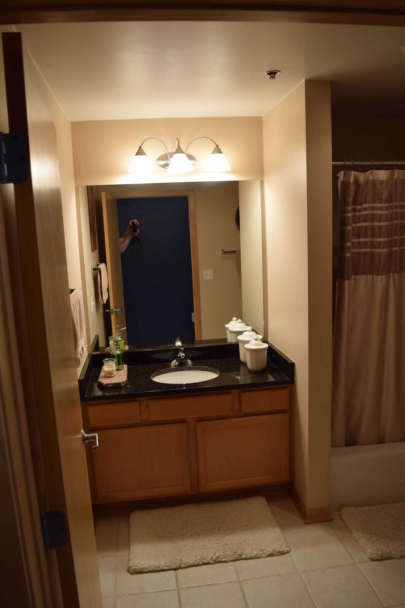 Building Photo - 210 S Water St