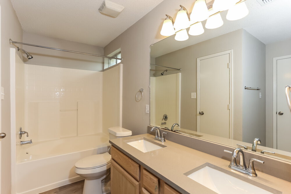 Building Photo - 7445 Arbor Hill Dr