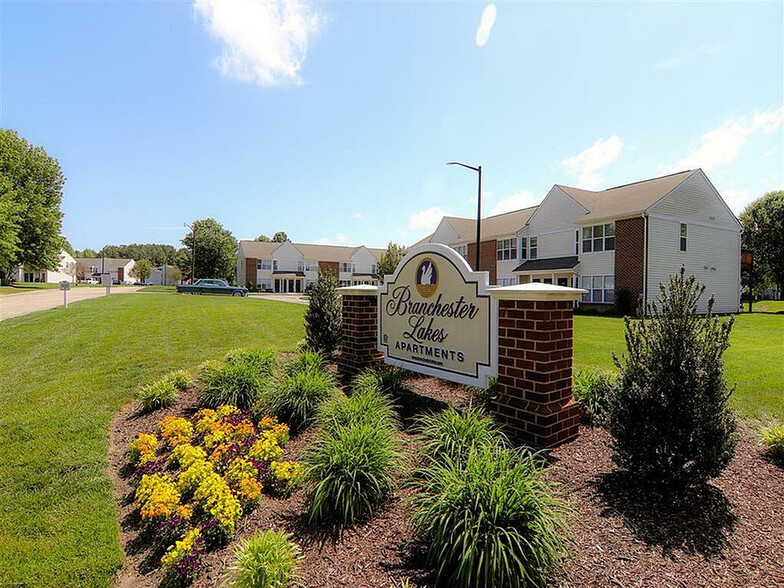 Welcome to Branchester Lakes Apartments, where comfort meets nature. - Branchester Lakes