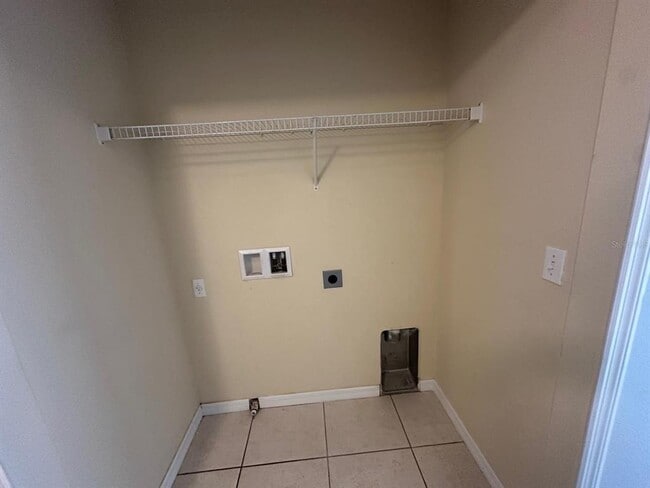 Building Photo - 4182 Winding Vine Dr