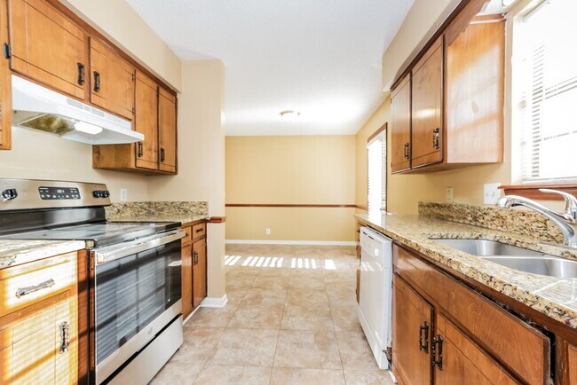 Building Photo - 4829 Catskill Dr