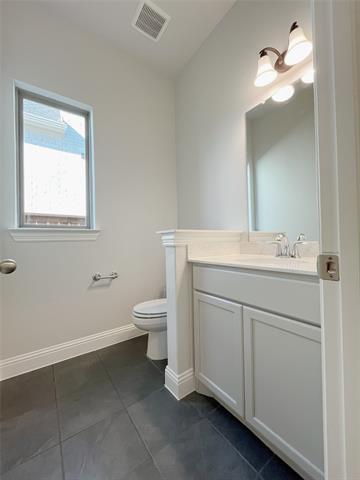 Building Photo - 2808 Crane Ct