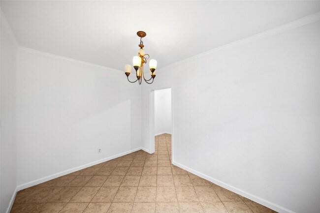 Building Photo - 406 Quitman St